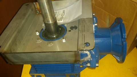 Gear Box for Chain Disk System "FARM EQUIPMENT" feed delivery system-Mega Mart Warehouse-Ultimate Unclaimed Freight Buyer and Seller Specialists