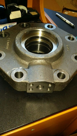 CATERPILLAR CAT PART 191-3683, PUMP HEAD BRAND NEW-Mega Mart Warehouse-Ultimate Unclaimed Freight Buyer and Seller Specialists