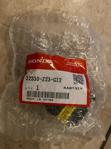 NEW OEM Honda Outlet 20a-125v GFCI 32330-Z23-G12 EB10000 EB4000 EG6500-Mega Mart Warehouse-Ultimate Unclaimed Freight Buyer and Seller Specialists