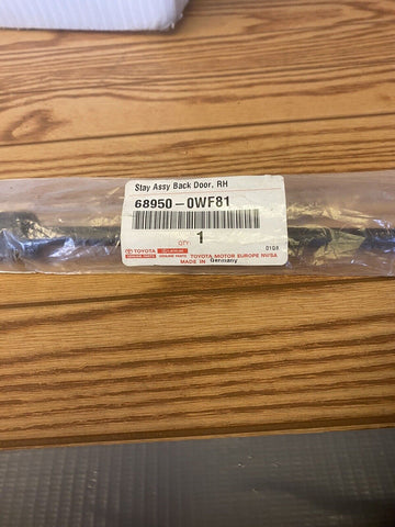 BRAND NEW  Passenger Right Trunk Lift Support Strut Shock 68950-0Wf81