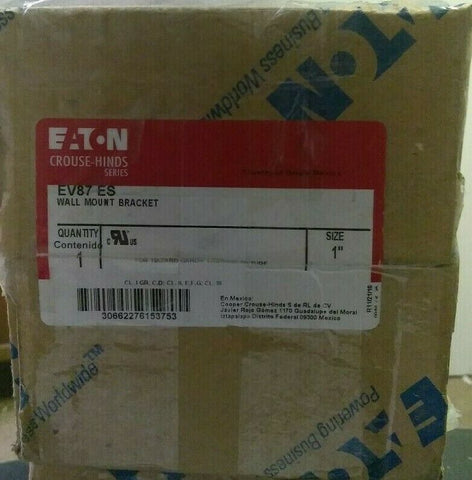NEW Eaton Crouse Hinds EV47 ES 1 Inch Aluminum Fixture Component-Mega Mart Warehouse-Ultimate Unclaimed Freight Buyer and Seller Specialists