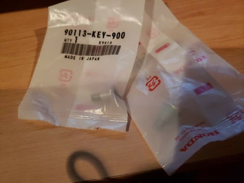 (2 PC LOT) GENUINE OEM Honda Pan Screw 90113-KEY-900 TRX700XX 2008-2009-Mega Mart Warehouse-Ultimate Unclaimed Freight Buyer and Seller Specialists